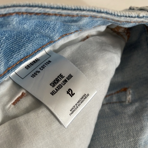 Express Low Rise Shorts - Picture 5 of 8